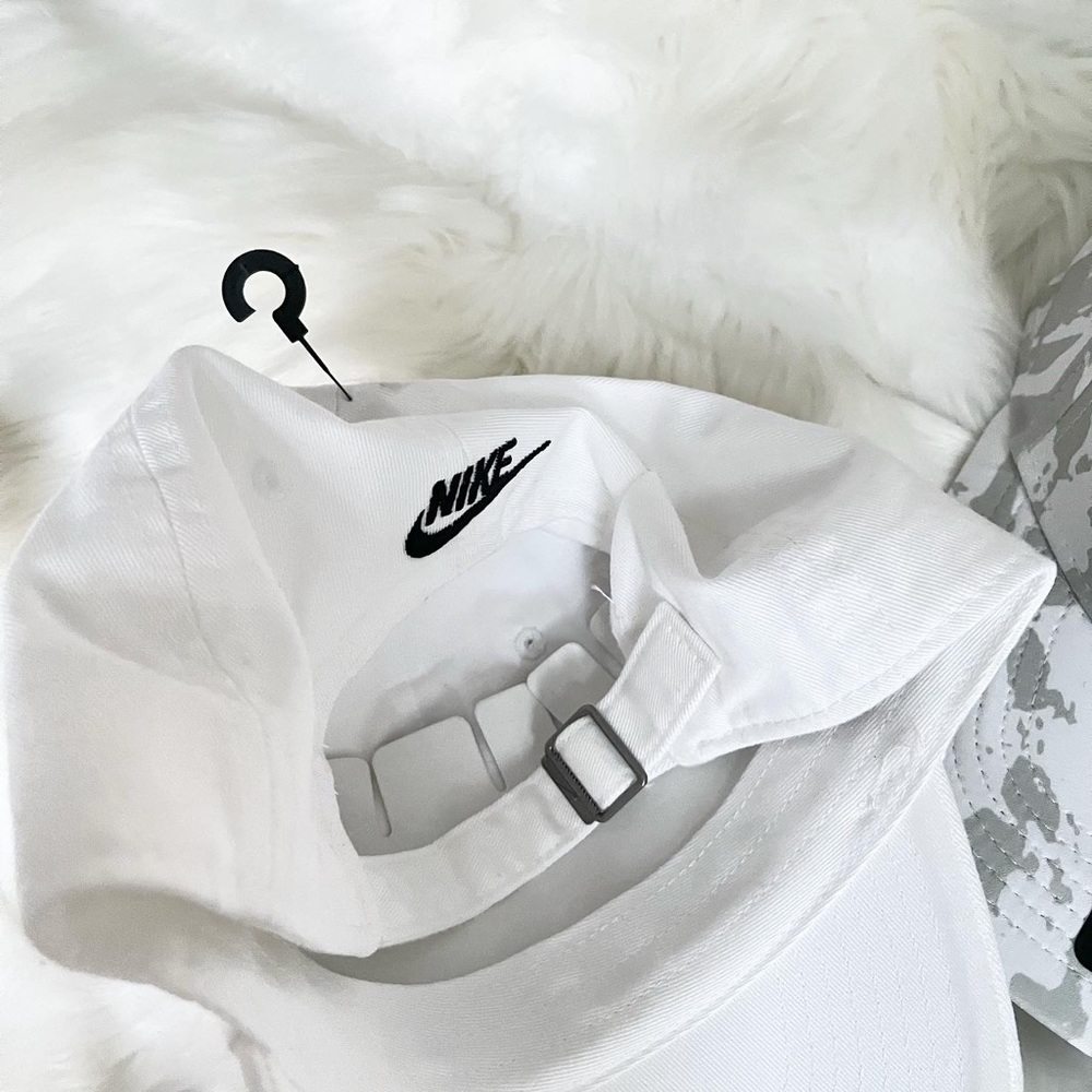 NIKE Hat Heritage 86 SnapBack Cap Dri Fit Classic 99 Cap NWT - Picture 4 of 6